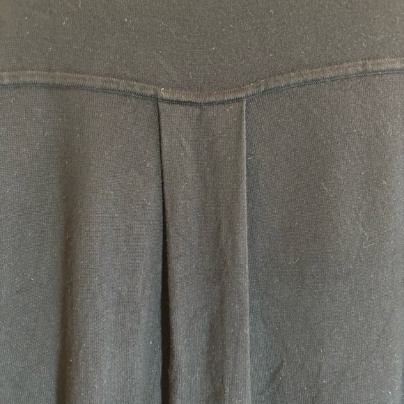 JOAN VASS Sz L Crew Neck Back Pleat Long Sleeve Flowy Slinky Long Line Tunic Top - Picture 8 of 8